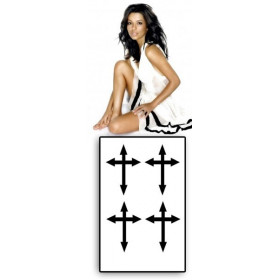 Tatouage croix Eva Longoria motif croix noir