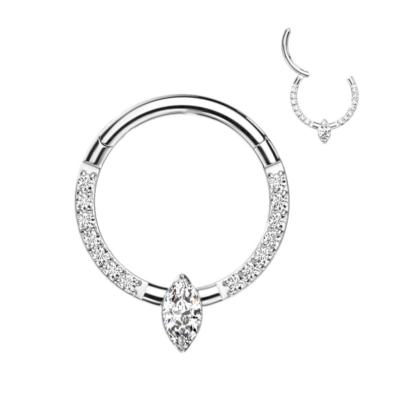 Piercing anneau titane avec strass argent