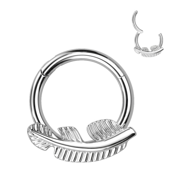 Piercing anneau titane avec feuille acier