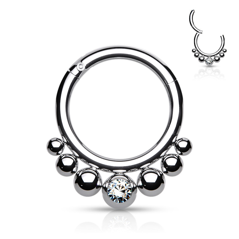 Piercing anneau en titane perlé avec un strass Piercing anneau en titane perlé avec un strass