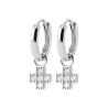 Boucles d'oreilles créoles avec croix CZ pendante