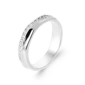 Bague en argent anneau travaillé CZ
