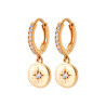 Boucles d'oreilles créoles en plaqué or avec pendentifs médaillon étoile et zircons cubiques