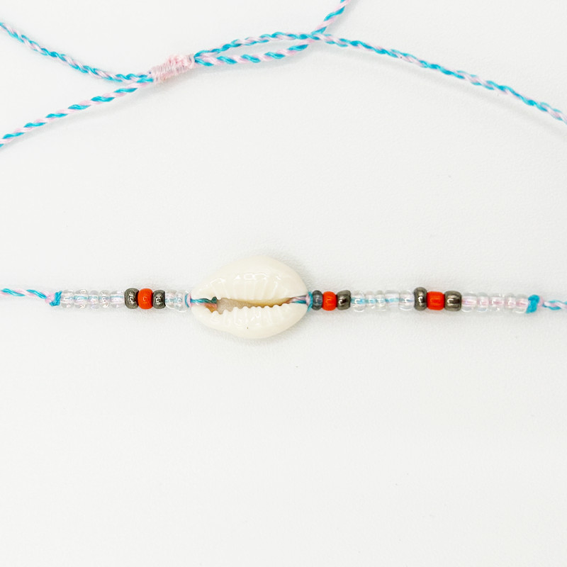 Bracelet Coquillage et Perles sur Cordon Bleu et Rose Bracelet Coquillage et Perles sur Cordon Bleu et Rose