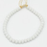 Bracelet en Perles Blanches avec Cordon Doré Ajustable