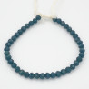 Bracelet en Perles Gris Foncé avec Cordon Beige Ajustable