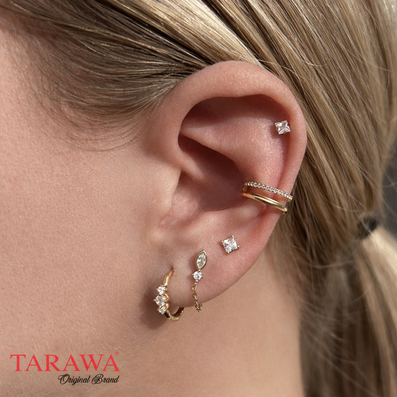 Composition d'oreille doré