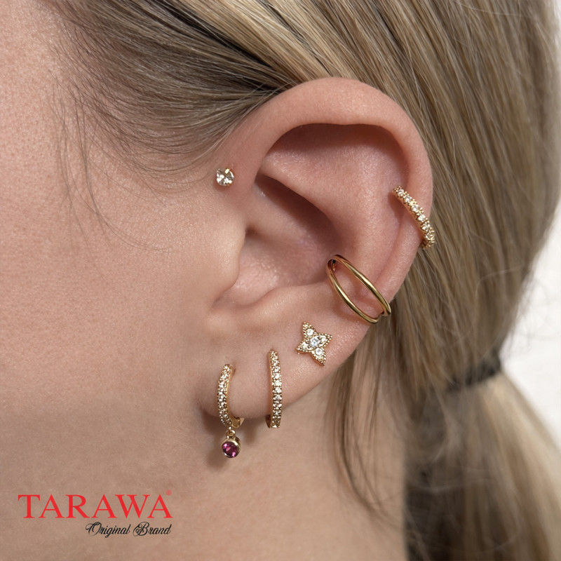 composition d'oreille doré strass