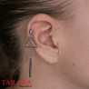 Piercing cartilage oreille pendant triangle
