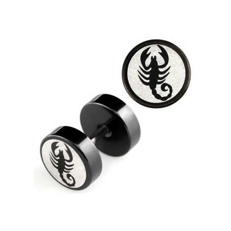 Faux piercing pour oreille imittion plug et écarteur logo scorpion acier noir
