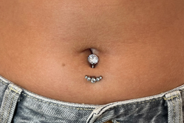 Le piercing inversé du nombril : une tendance qui séduit de plus en plus