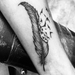 plume tattoo jess Tarawa Cap d'Agde