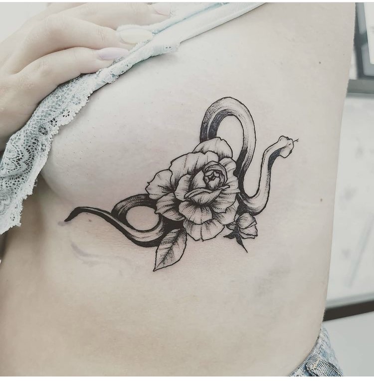 tatouage fleur serpent côte Tattoo Tarawa vias Lost-créa