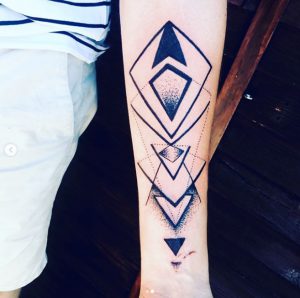 tatouage geometrique Tattoo Tarawa Cap d'Agde cavezza