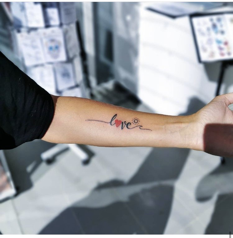 tatouage love coeur vague soleil bras Tattoo Tarawa Vias Lost-créa