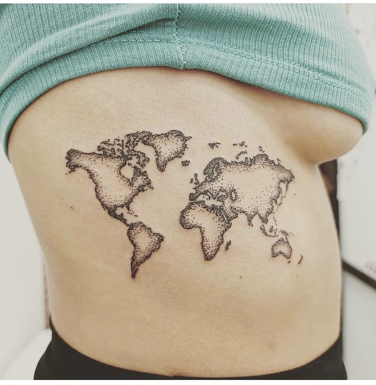 tatouage map monde côte pour femme Tattoo Tarawa vias Lost-créa
