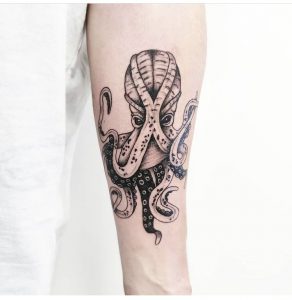 tatouage pieuvre bras Tattoo Tarawa vias Lost-créa