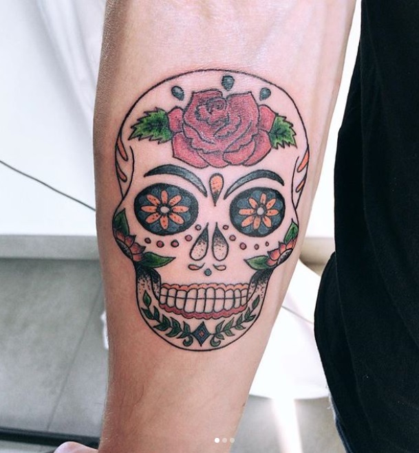 tatouage skull mexicaine couleur Tattoo Tarawa cap d agde Cavezza