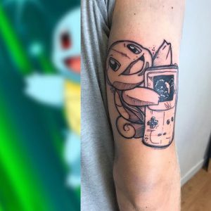 tatouage carapuce pokemon par Hajone Ink Tarawa Cap d'Agde