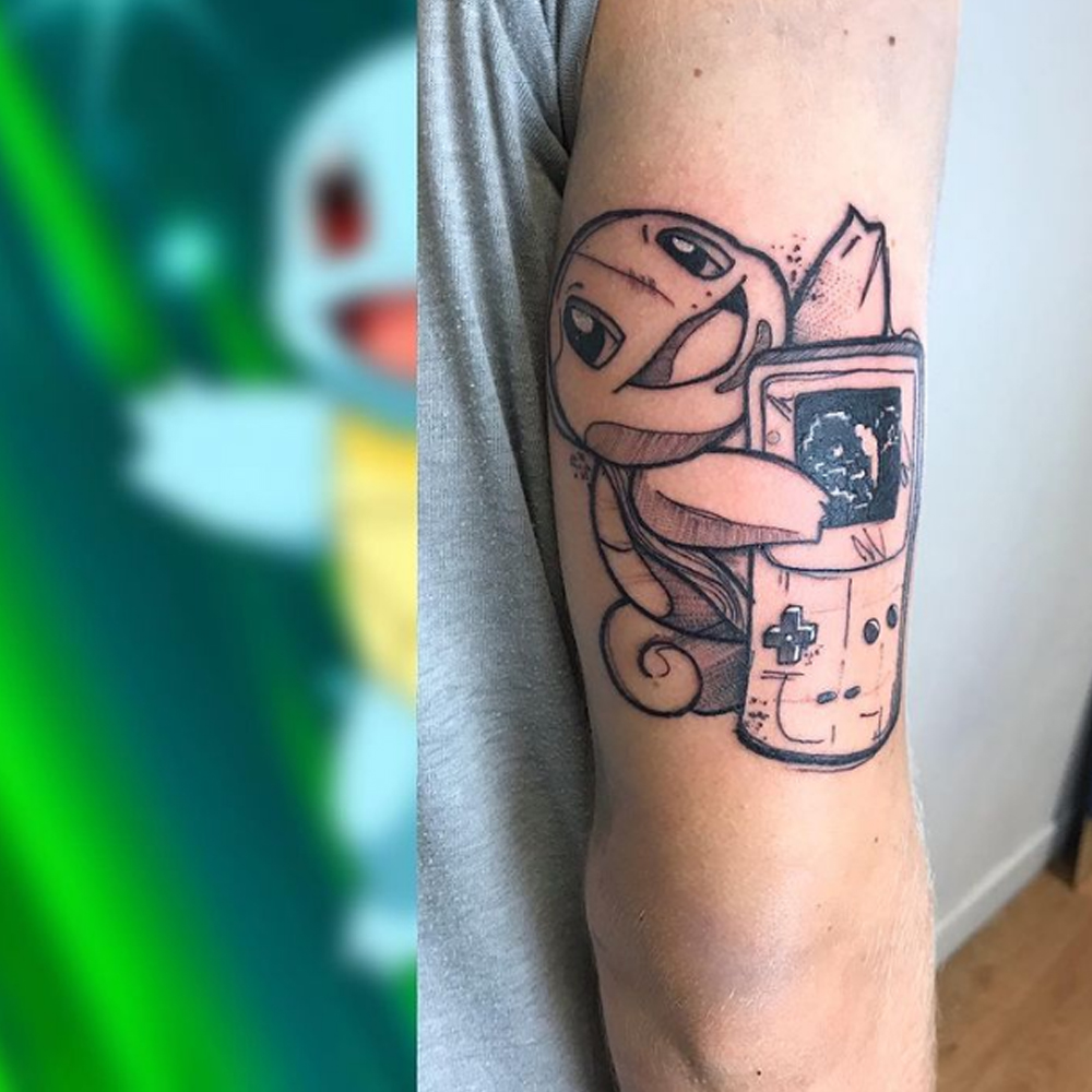 tatouage carapuce pokemon par Hajone Ink Tarawa Cap d'Agde - Tarawa Studio  Tattoo Piercing