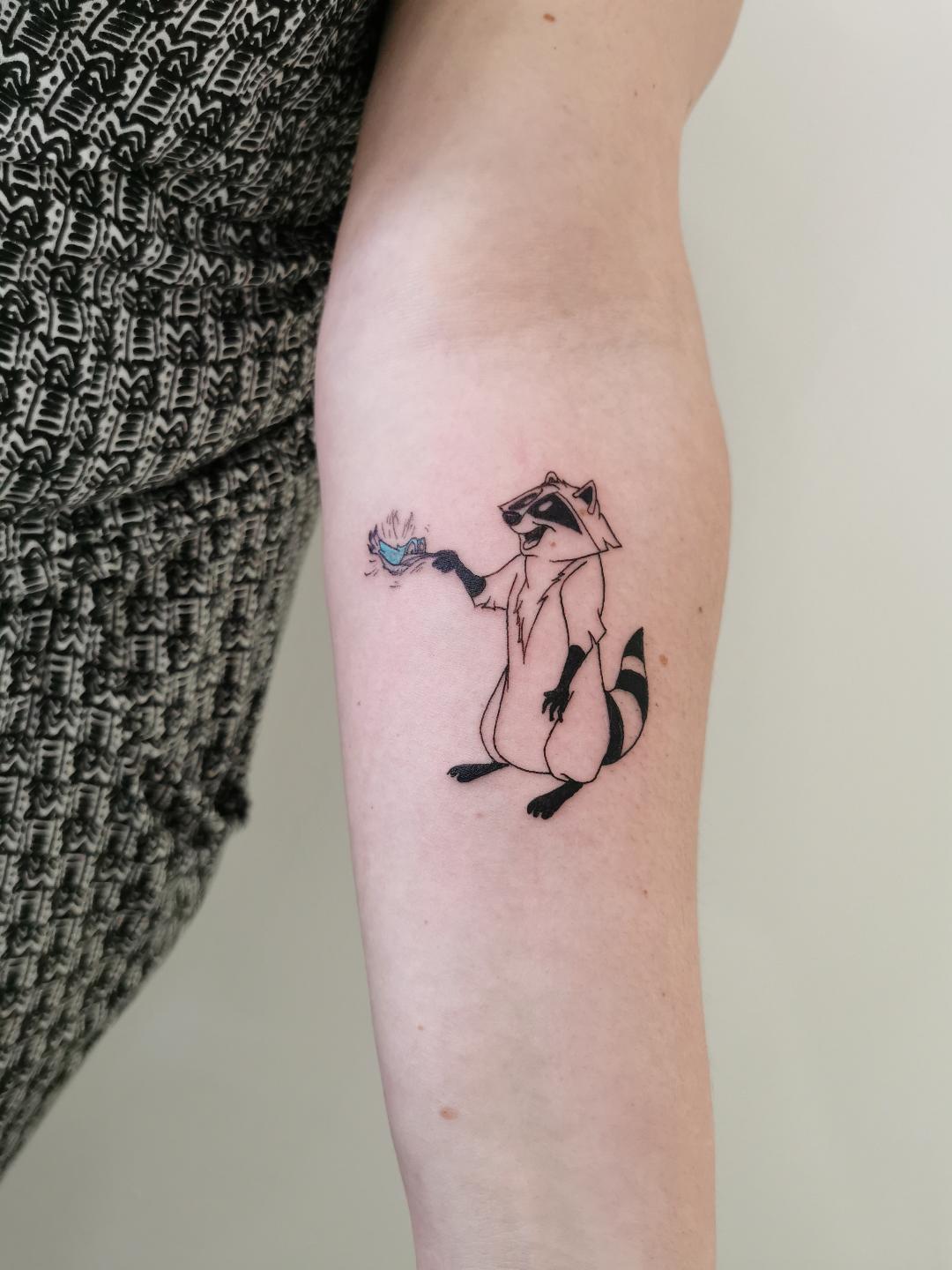 tatouage disney Meeko et Flit par Lost créa Tarawa Cap d'Agde